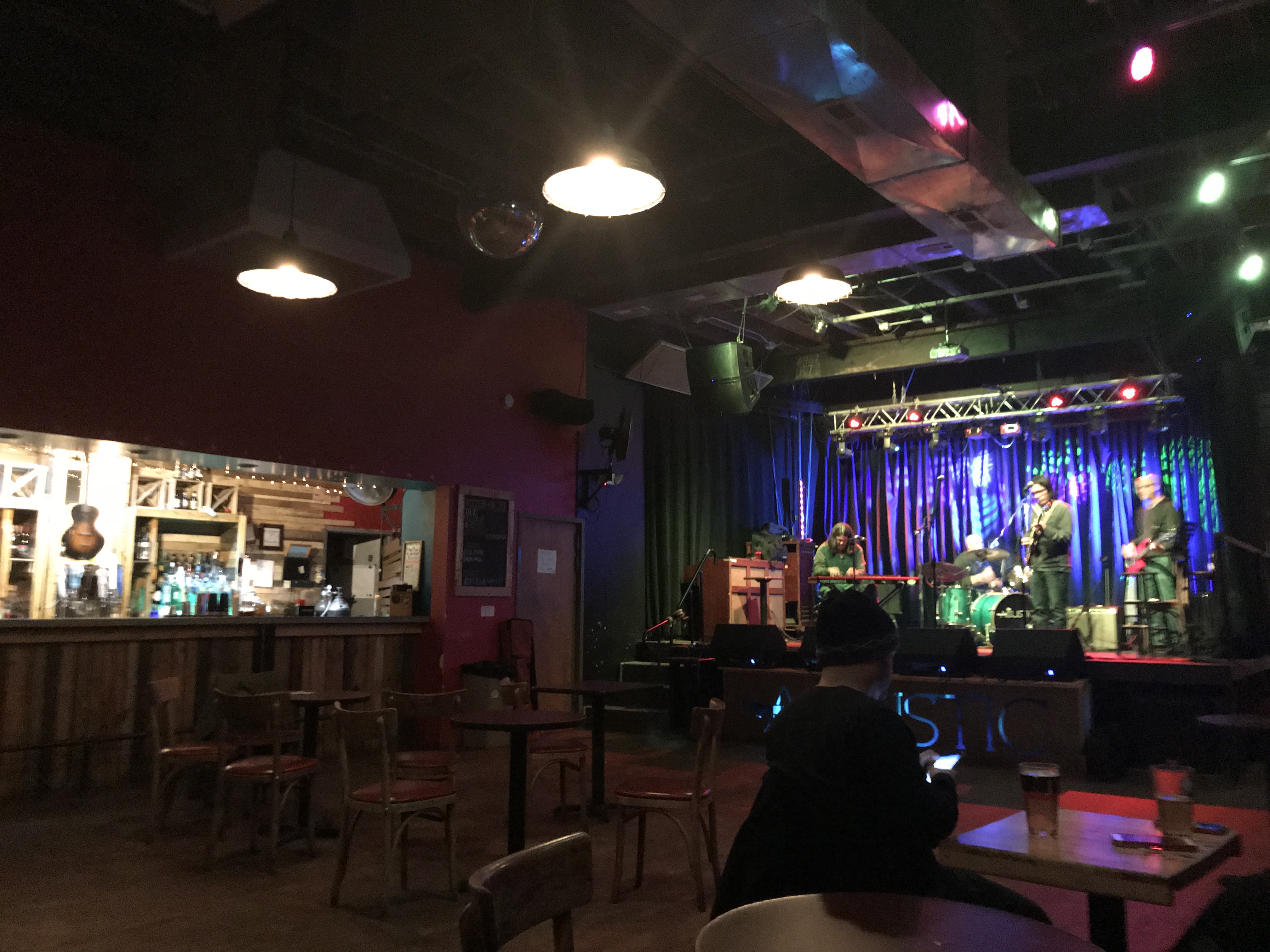 13C207E7-0BB9-4BA8-AB05-36FCF30BBE4A